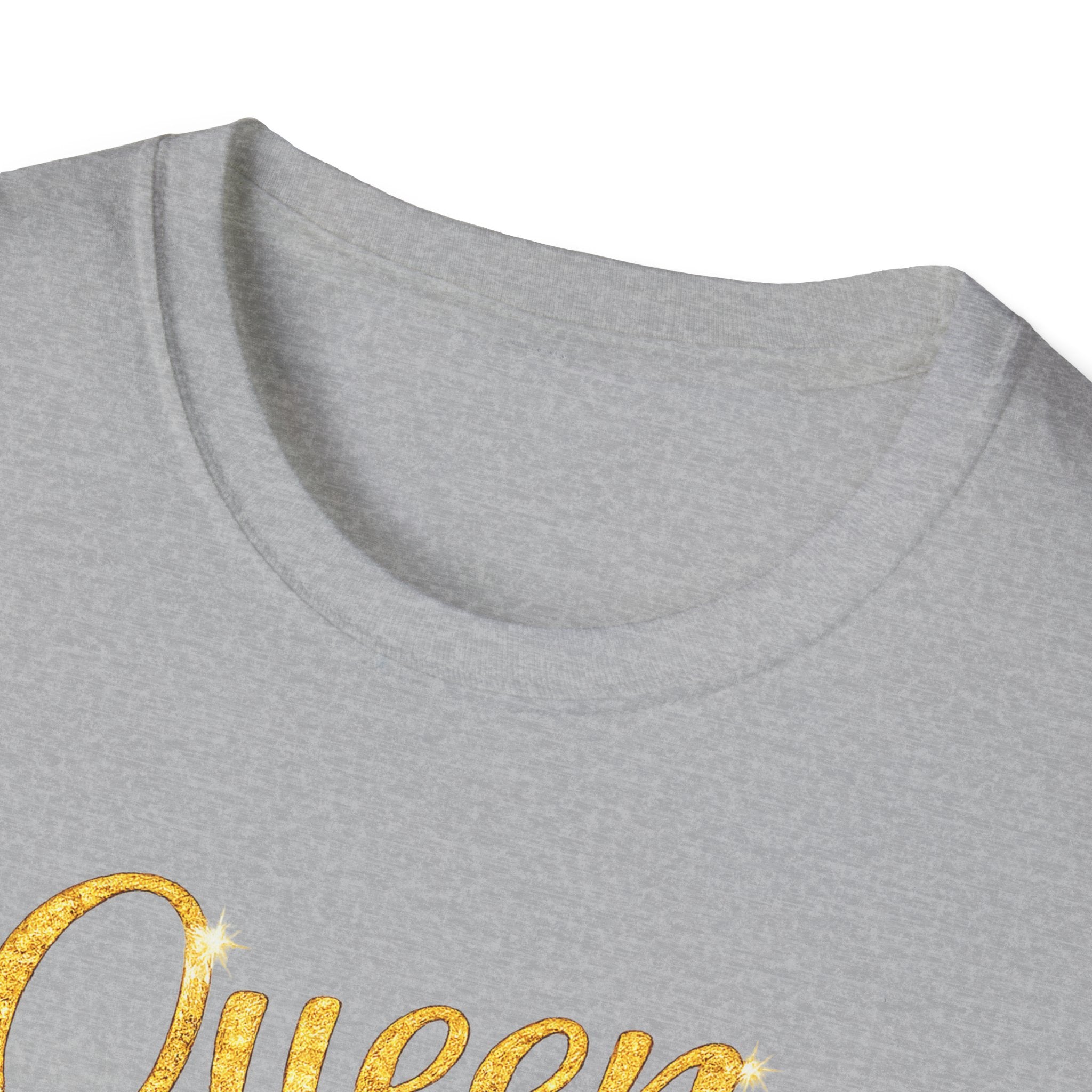 Queen Light Blue Boots Shirt – Pink Crown Graphic Tee, Cute Girly Streetwear, Fashion Queen Outfit, Trendy Women’s Statement T-Shirt