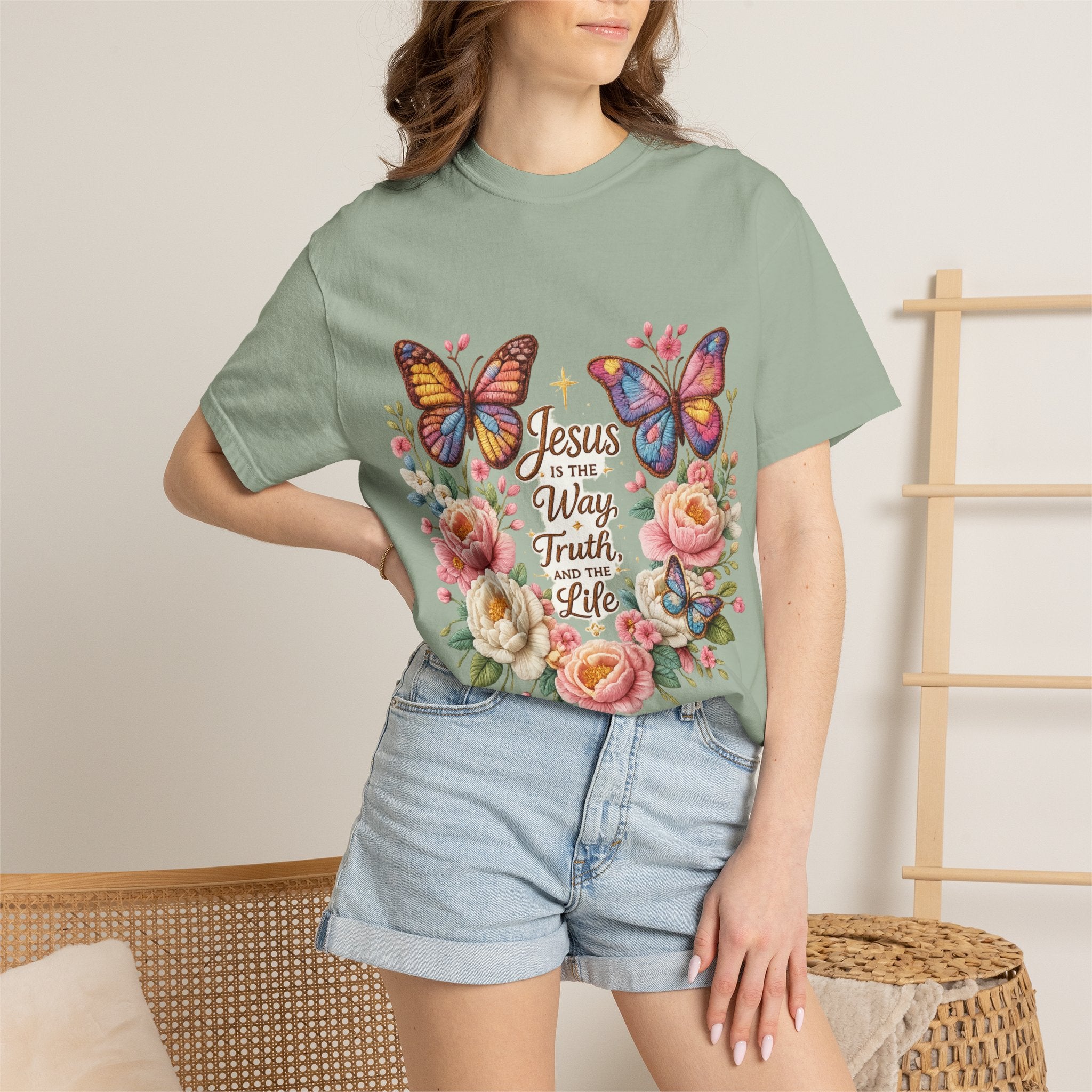 The One in Me Is Greater Shirt – Christian Crochet Style Graphic Tee, Faith Based Inspirational Bible Verse Shirt, Cute Religious Gift for Women