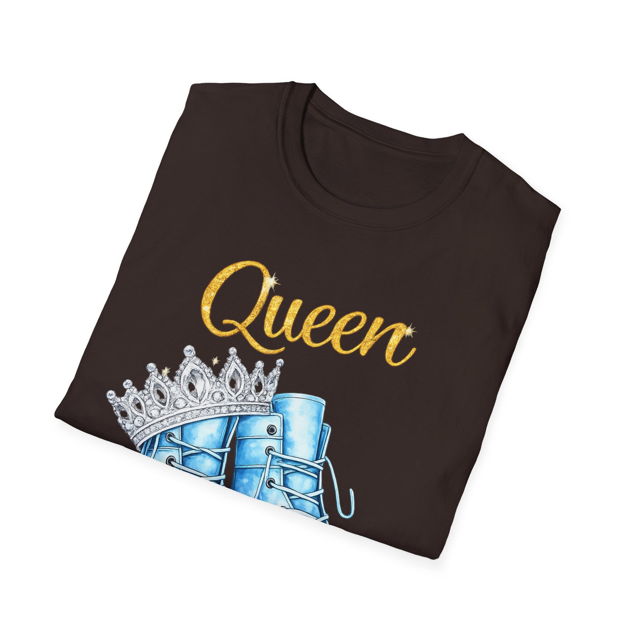 Queen Light Blue Boots Shirt – Pink Crown Graphic Tee, Cute Girly Streetwear, Fashion Queen Outfit, Trendy Women’s Statement T-Shirt