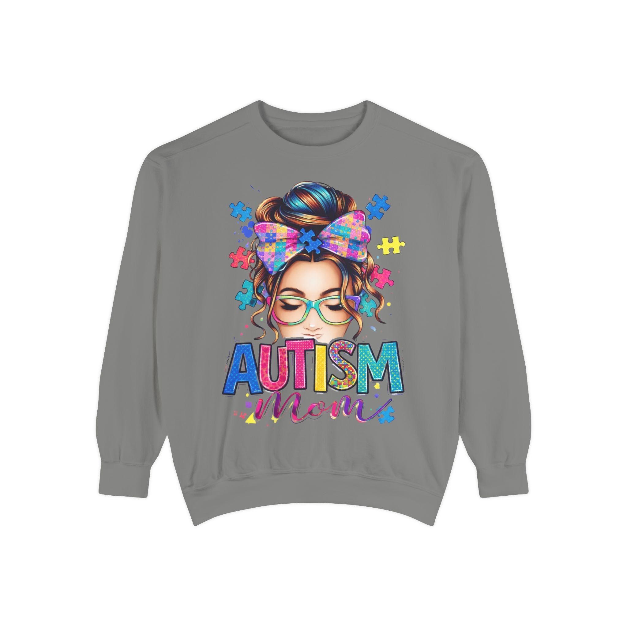 Autism Mom Sweatshirt — Colorful Puzzle Piece Mom Crewneck