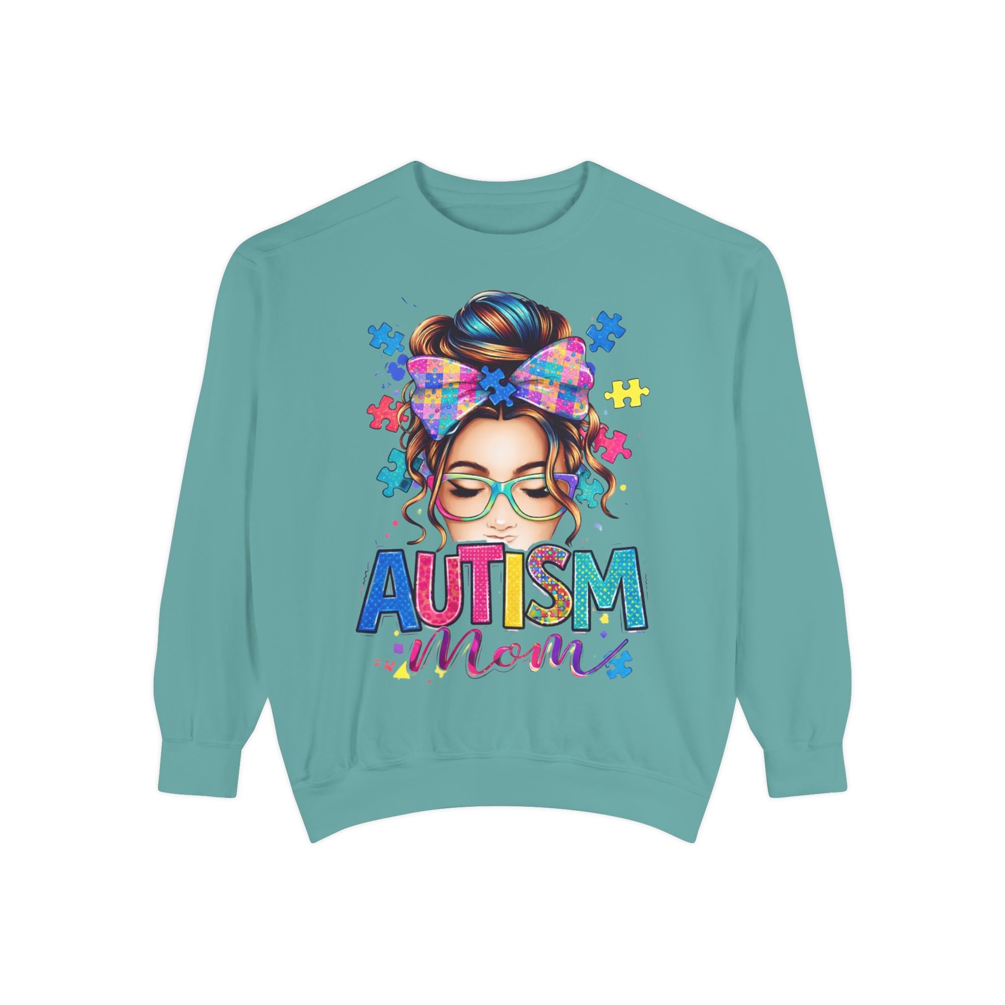 Autism Mom Sweatshirt — Colorful Puzzle Piece Mom Crewneck