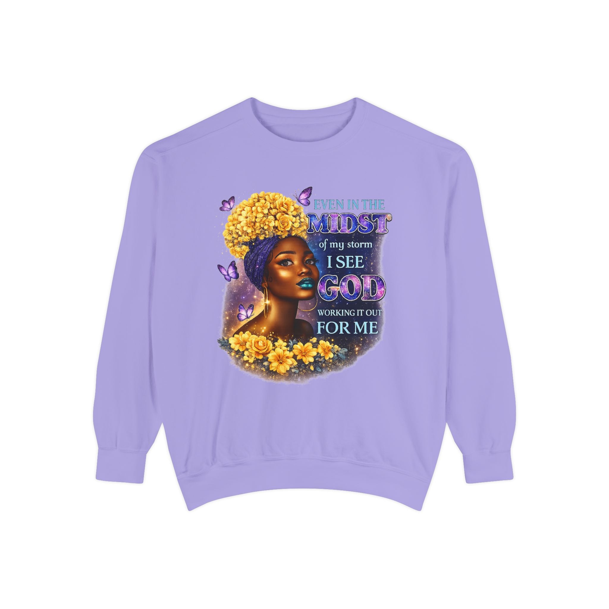 Even In The Midst I See God Sweatshirt – Faith-Based Floral Graphic Crewneck, Inspirational Christian Women’s Sweatshirt, Purple & Gold Aesthetic