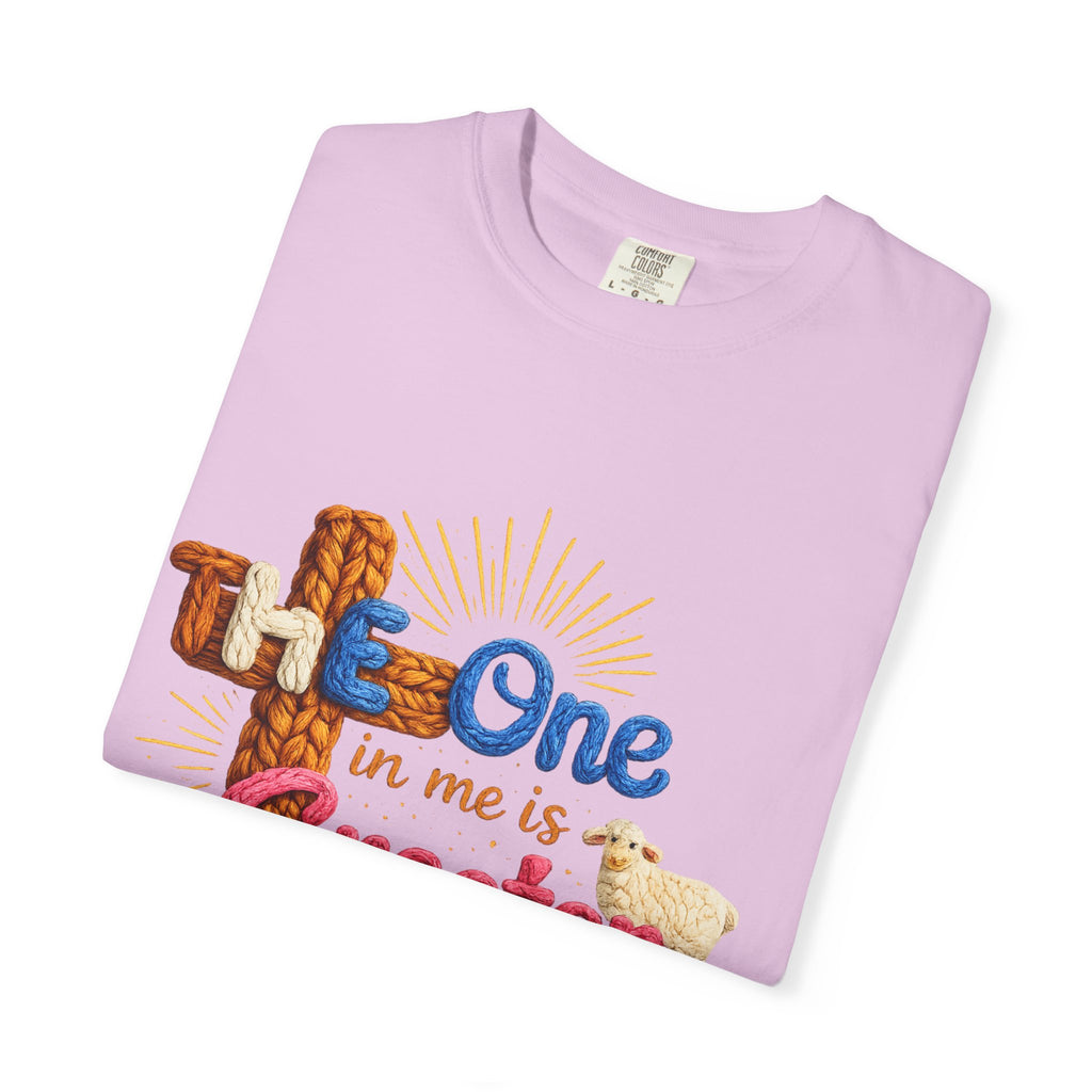 The One in Me Is Greater Shirt – Christian Crochet Style Graphic Tee, Faith Based Inspirational Bible Verse Shirt, Cute Religious Gift for Women