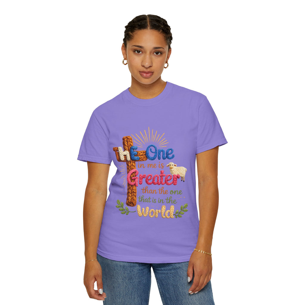 The One in Me Is Greater Shirt – Christian Crochet Style Graphic Tee, Faith Based Inspirational Bible Verse Shirt, Cute Religious Gift for Women