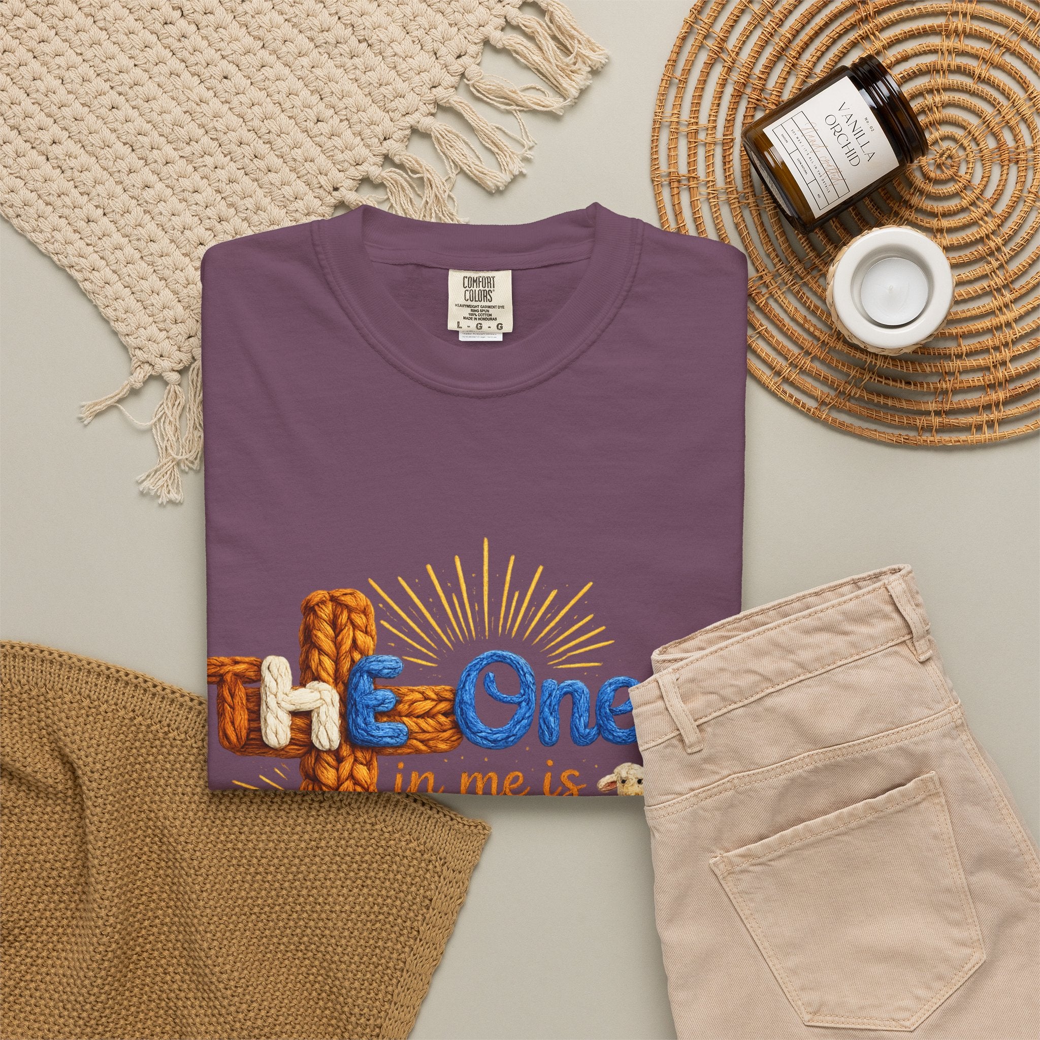 The One in Me Is Greater Shirt – Christian Crochet Style Graphic Tee, Faith Based Inspirational Bible Verse Shirt, Cute Religious Gift for Women
