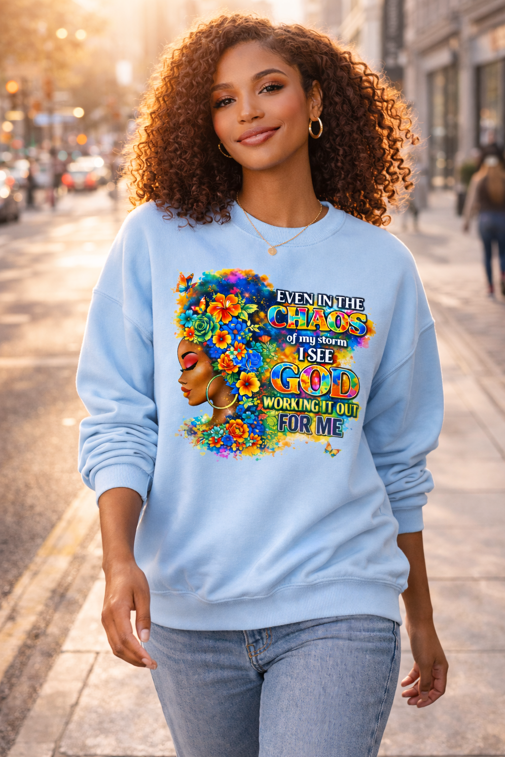 Even In The Midst I See God Sweatshirt – Faith-Based Floral Graphic Crewneck, Inspirational Christian Women’s Sweatshirt, Purple & Gold Aesthetic
