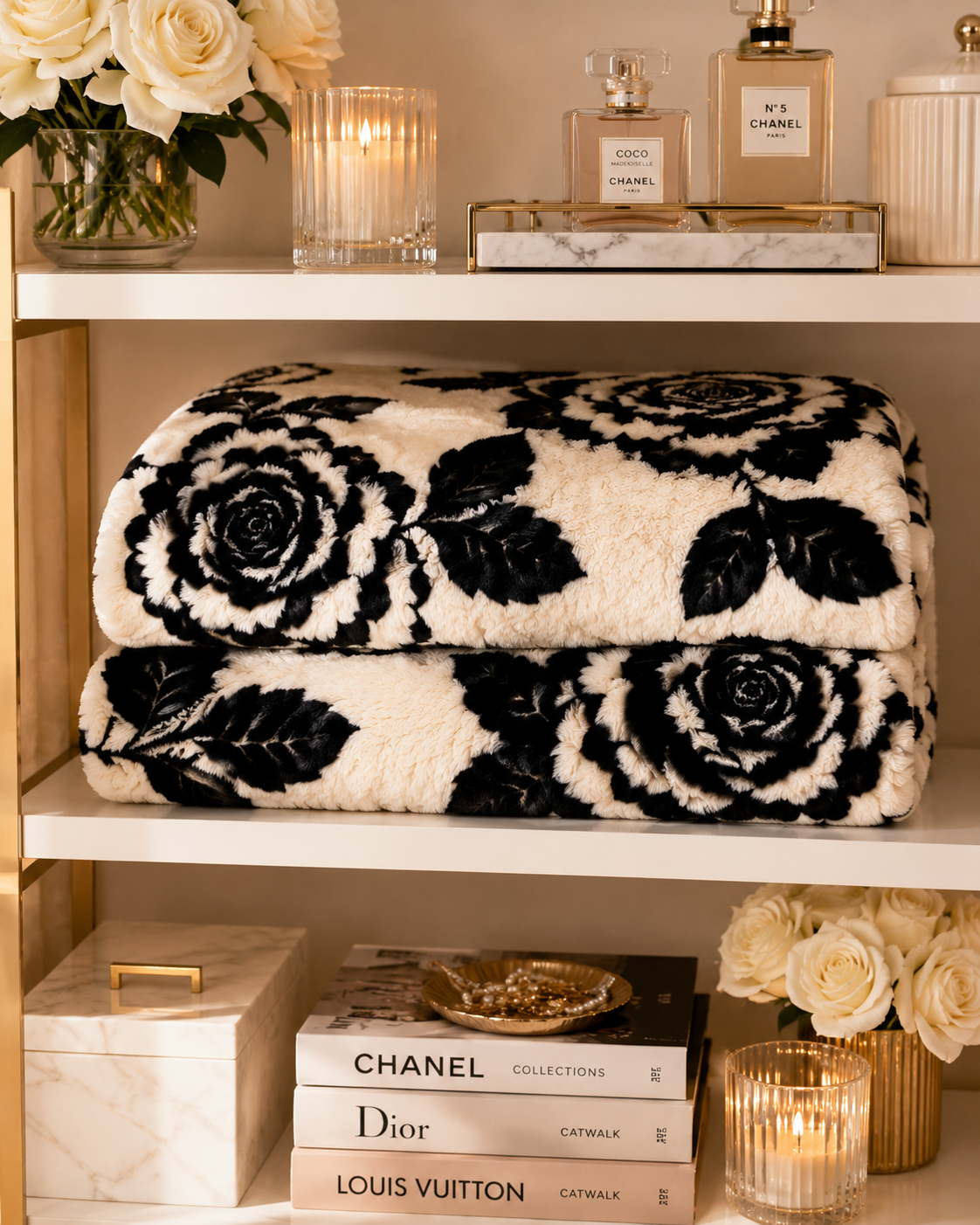 Luxury Black Rose Plush Blanket – Ultra Soft Faux Fur Throw, Elegant Floral Cozy Blanket, Neutral Home Decor, Reading Nook & Bedroom Accent