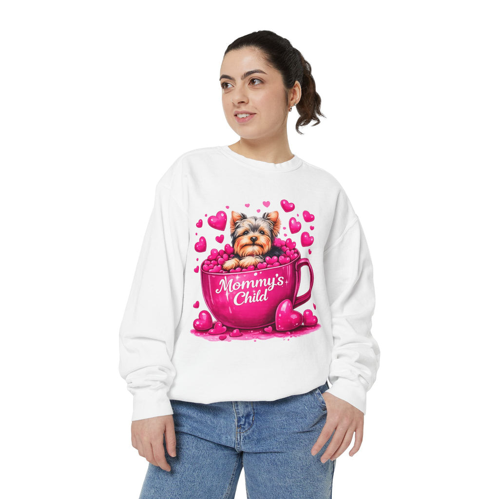 Mommy’s Child Yorkie Shirt – Cute Puppy in Mug Graphic Tee, Dog Lover Gift, Pink Heart Aesthetic, Yorkshire Terrier T-Shirt for Women