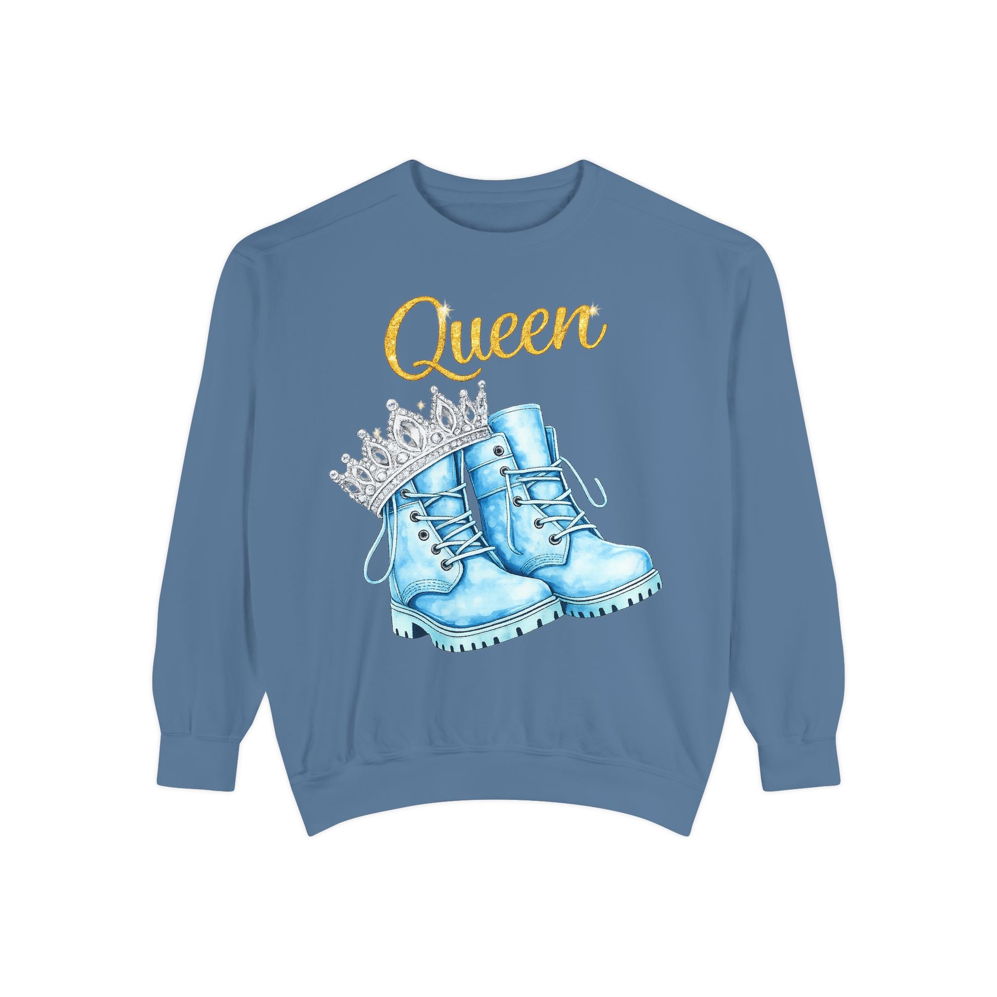 Queen Light Blue Boots Shirt – Pink Crown Graphic Tee, Cute Girly Streetwear, Fashion Queen Outfit, Trendy Women’s Statement T-Shirt