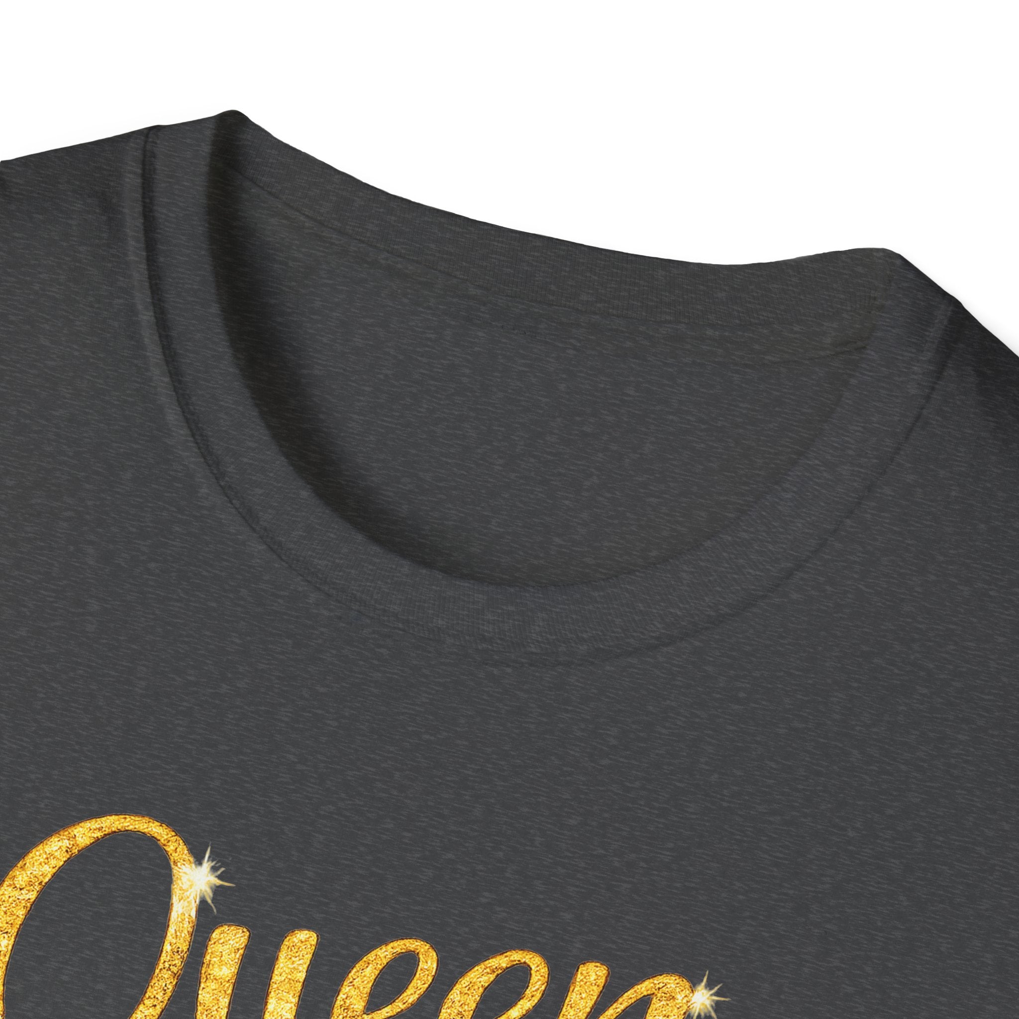 Queen Light Blue Boots Shirt – Pink Crown Graphic Tee, Cute Girly Streetwear, Fashion Queen Outfit, Trendy Women’s Statement T-Shirt