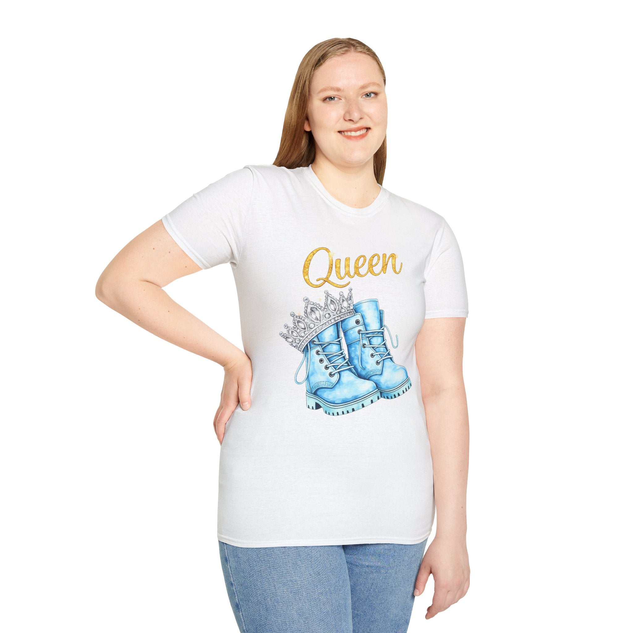 Queen Light Blue Boots Shirt – Pink Crown Graphic Tee, Cute Girly Streetwear, Fashion Queen Outfit, Trendy Women’s Statement T-Shirt