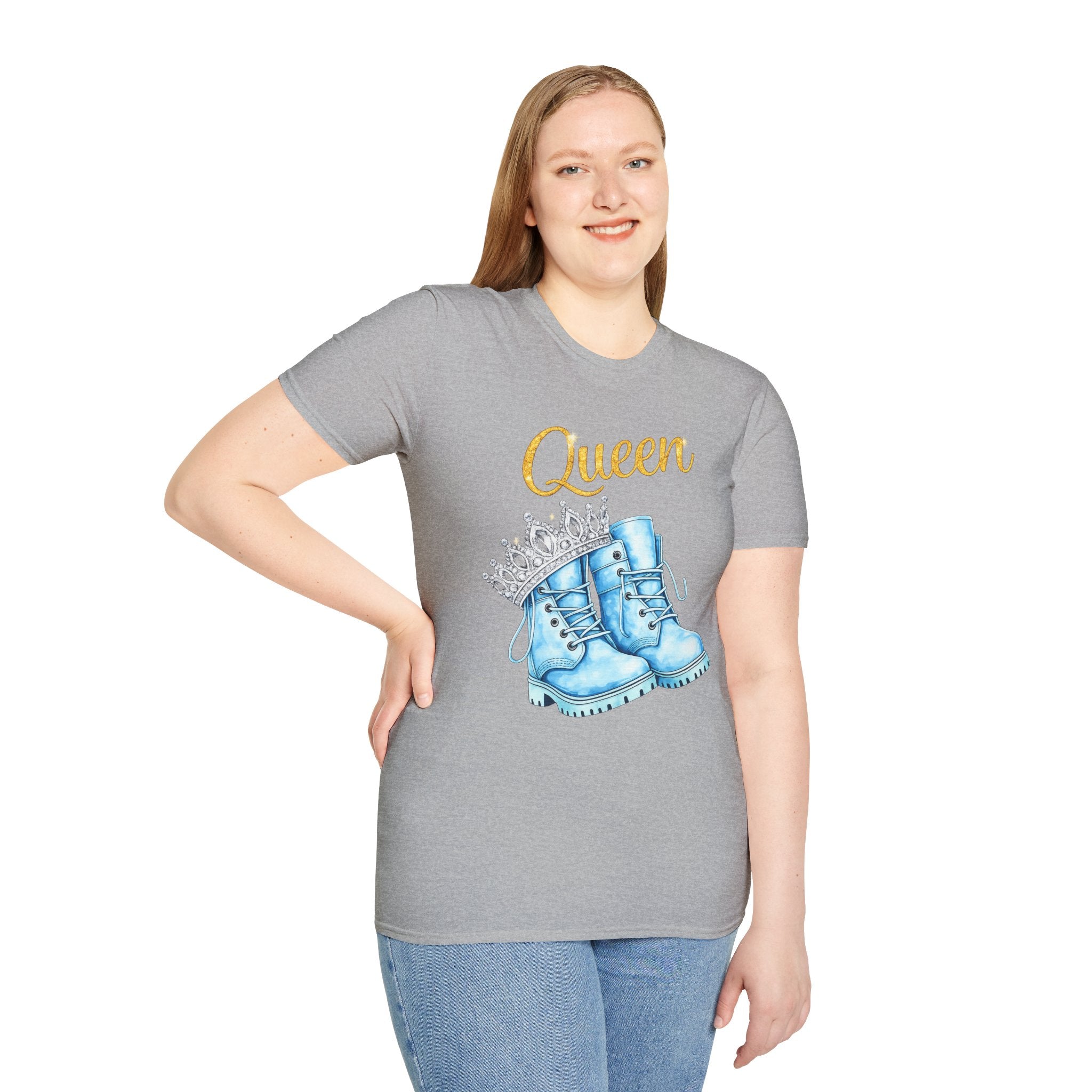 Queen Light Blue Boots Shirt – Pink Crown Graphic Tee, Cute Girly Streetwear, Fashion Queen Outfit, Trendy Women’s Statement T-Shirt