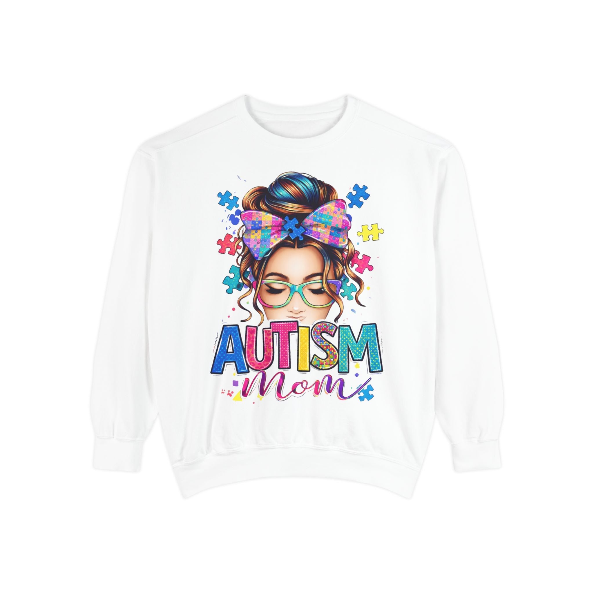 Autism Mom Sweatshirt — Colorful Puzzle Piece Mom Crewneck